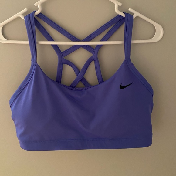 Nike Sports Bra - Picture 1 of 2